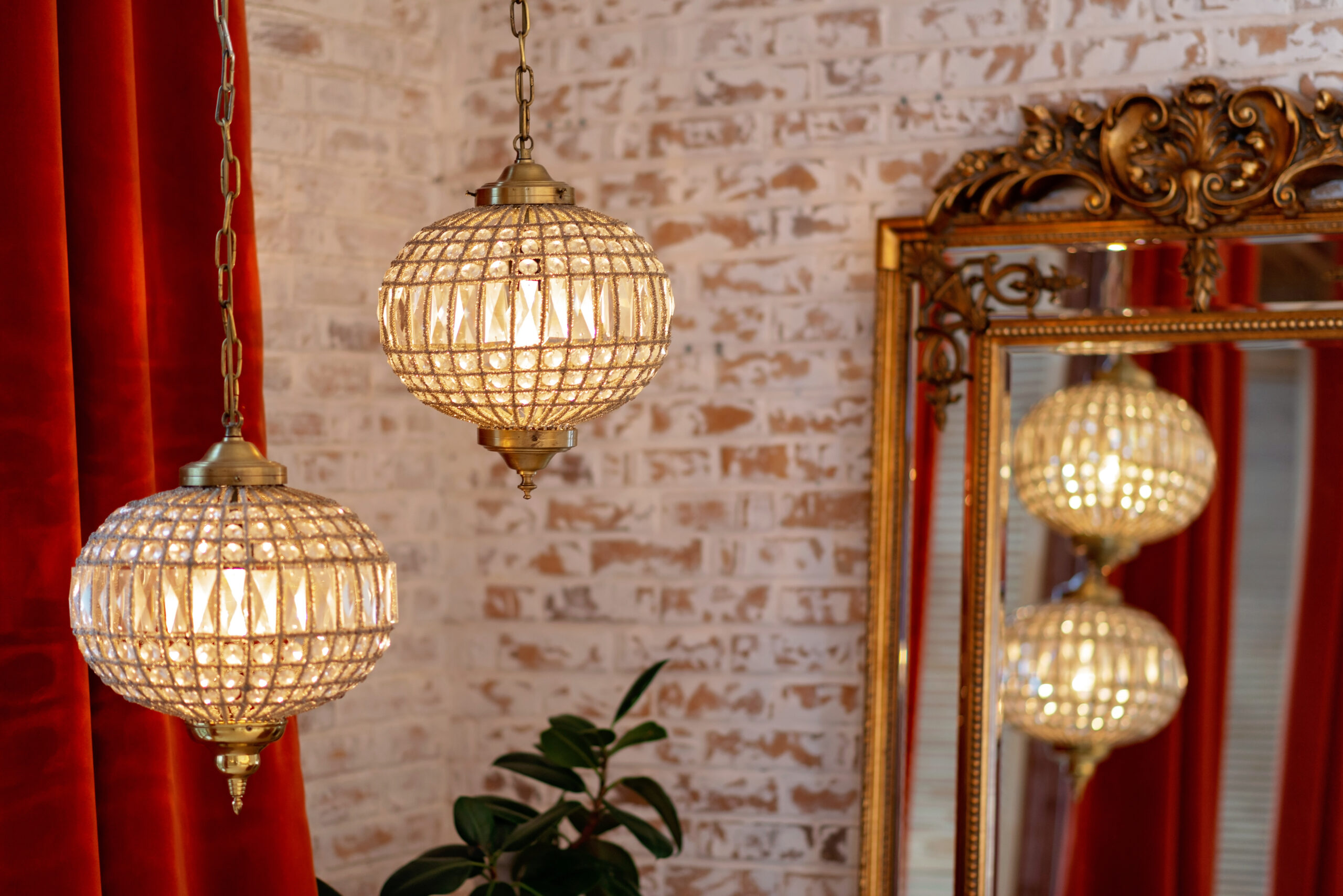 7 Vintage Lighting Ideas To Add Character To Your Home - Fitzpatrick Homes